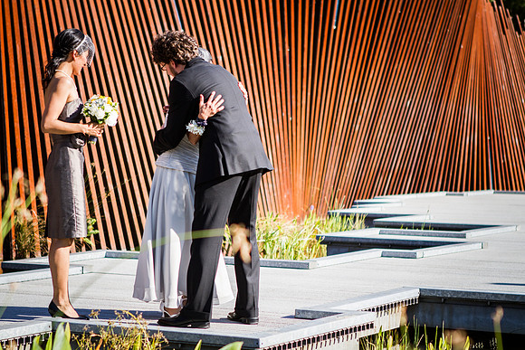Parallel-photography-Portland-Wedding-Tanner-Springs_22