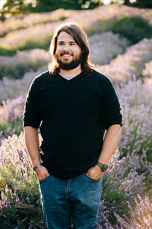 101 Sarah and Sean Maternity_by Erin Riddle 2021