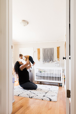 56 WEB res_Amanda and Baby Maxson_May 2021_by Erin Riddle