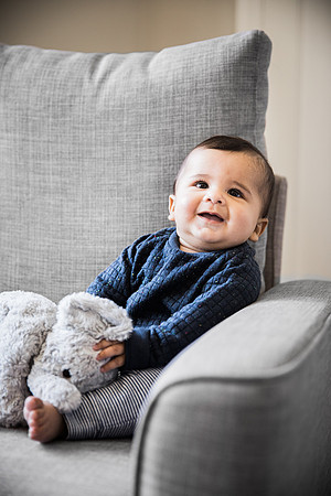 133 WEB res_Amanda and Baby Maxson_May 2021_by Erin Riddle