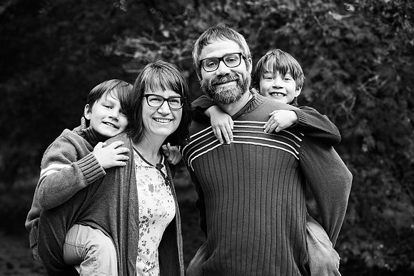 Rhoads Family_2018 Fall Mini Session B&W 03_Parallel Photography_for WEB