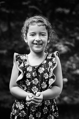 Swank-Chiang Family_2018 Fall Mini Session 04_Parallel Photography_B&W for PRINT