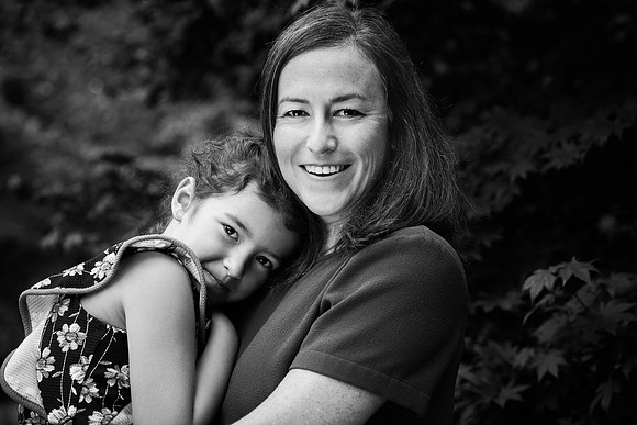Swank-Chiang Family_2018 Fall Mini Session 03_Parallel Photography_B&W for PRINT
