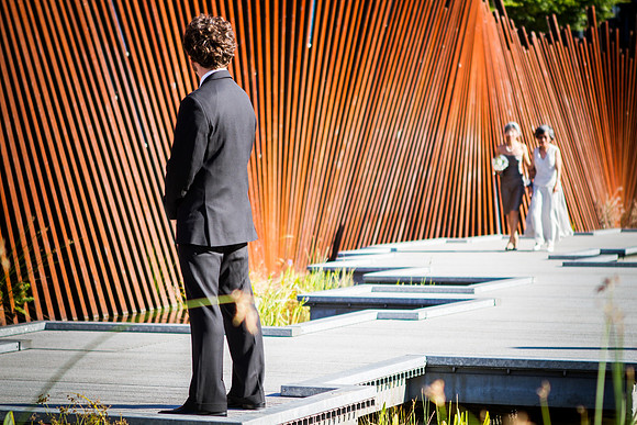 Parallel-photography-Portland-Wedding-Tanner-Springs_20