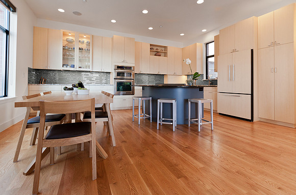Modern-Kitchen-Riverscape-Townhomes-Portland-Absolute-Interior-Design_Parallel-Photography-01