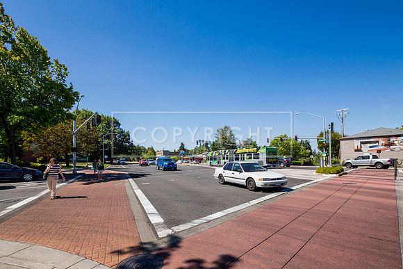 Eugene_BRT University_Photo 01_200dpi