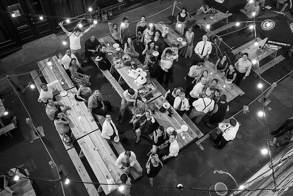 Parallel-photography-Portland-Wedding-Tanner-Springs_51