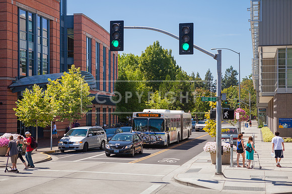 Eugene_BRT Eugene Transit Center_Photo 02_200dpi