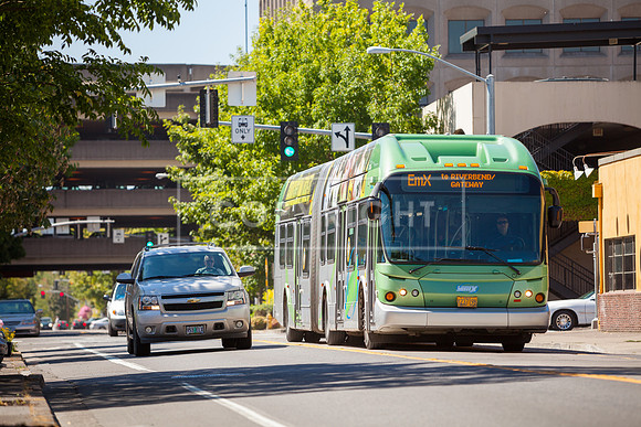 Eugene_BRT Downtown_Photo 04_200dpi